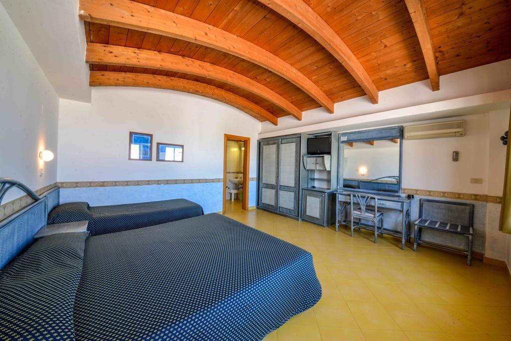 Hotel D'Amato 佩斯基奇 外观 照片