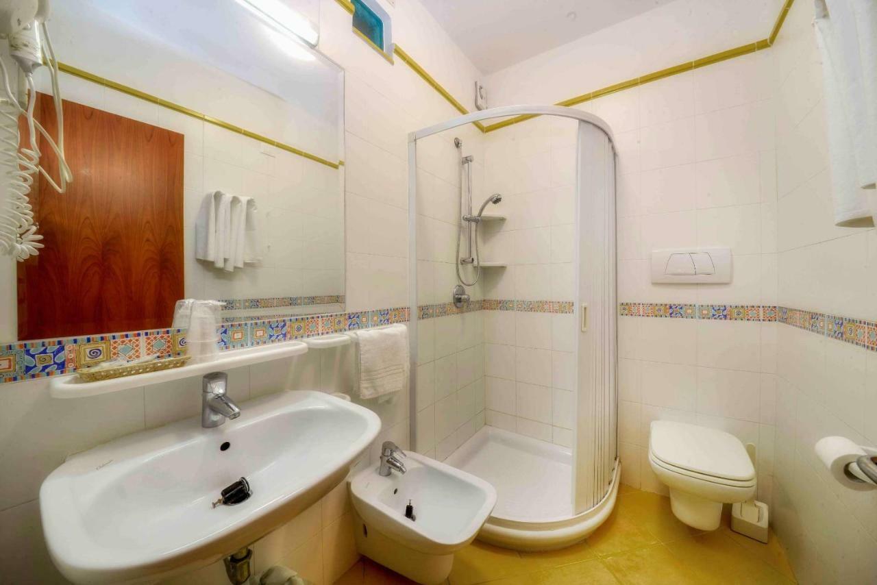 Hotel D'Amato 佩斯基奇 外观 照片