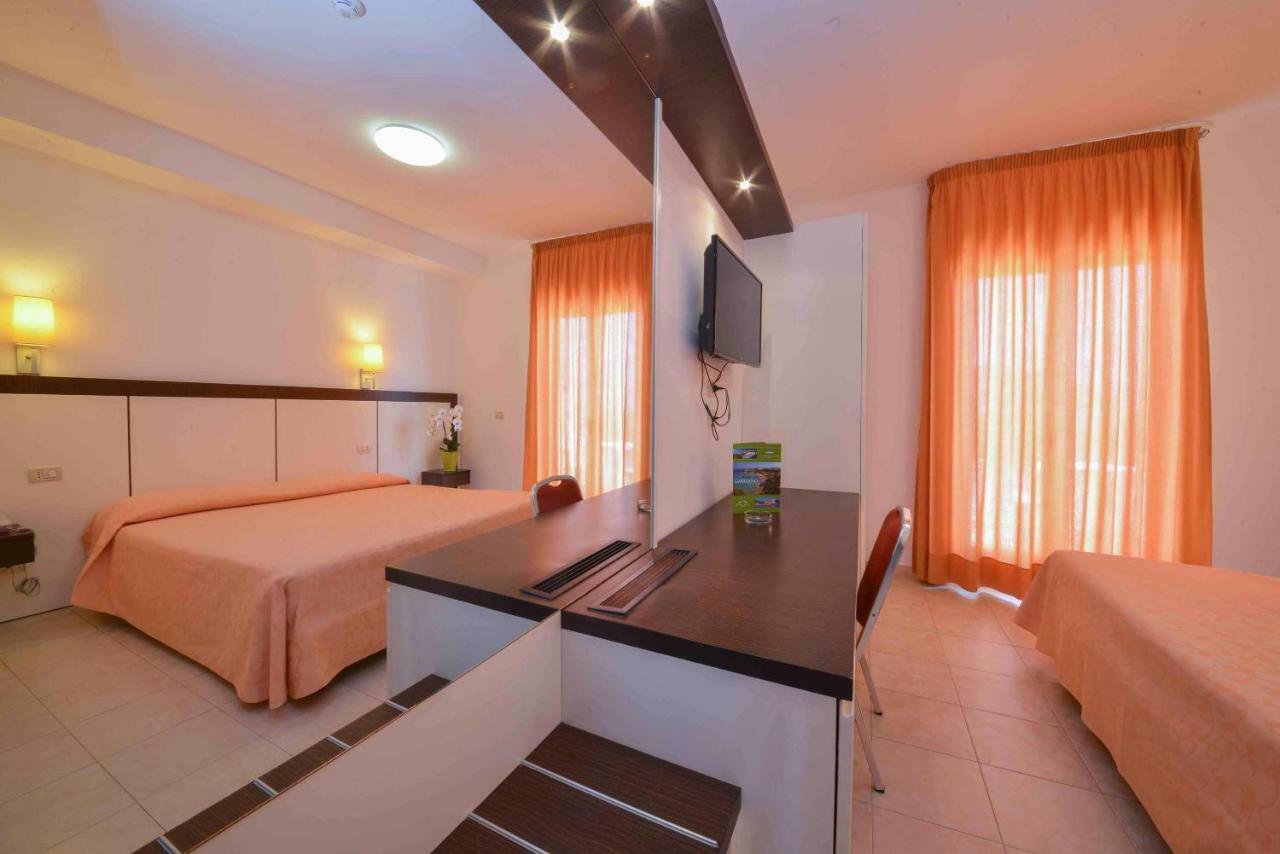 Hotel D'Amato 佩斯基奇 外观 照片